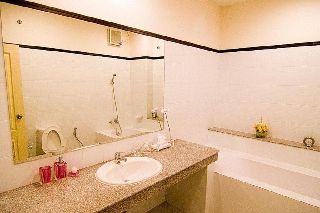 Baiyoke Ciao Hotel Chiang Mai Cameră foto